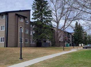 5611 N 9th Ave #304B, Edson, AB T7E 1R5