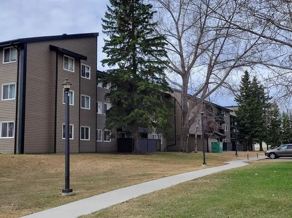 5611 N 9th Ave #304B, Edson, AB T7E 1R5