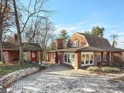 6691 Harmony Grove Rd, Dover, PA, 17315