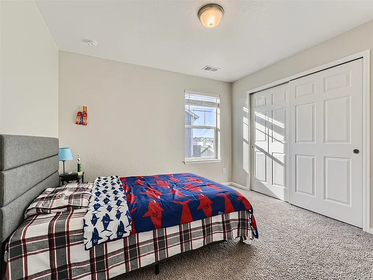 6881 S Uriah St — Photo 15