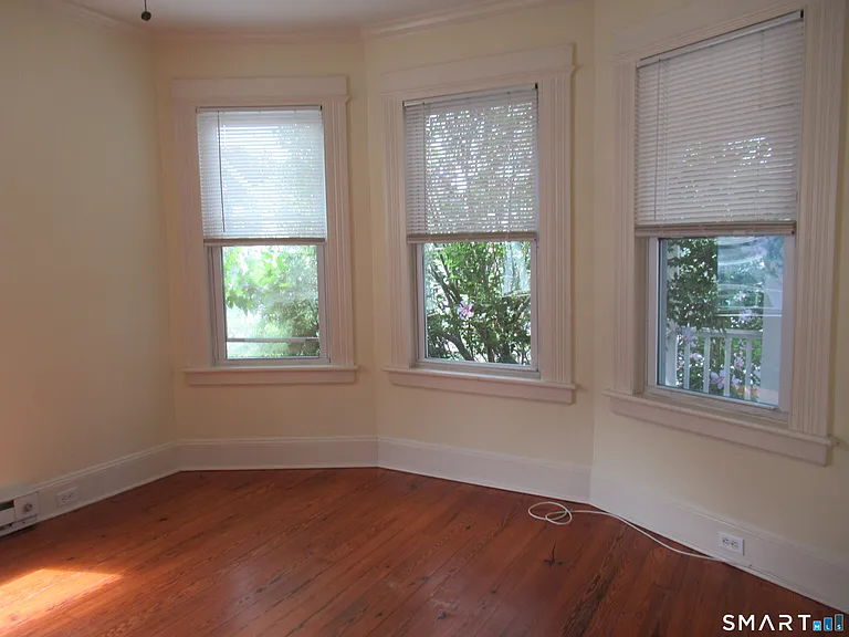 112 Bennett St #1 — Photo 5
