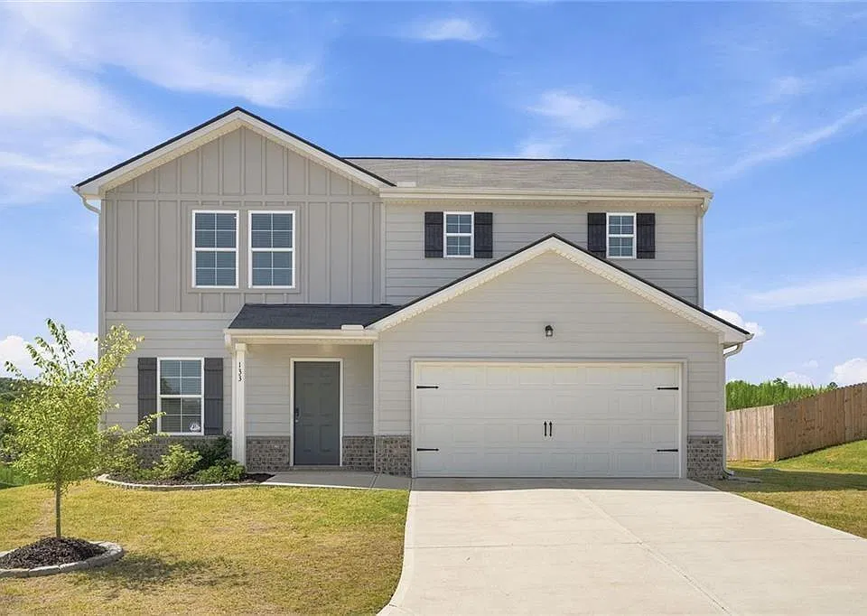 133 Oxford Ln