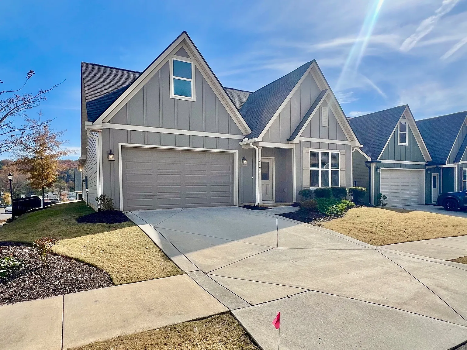 4 bed, 3.0 bath, 2515 sqft, $3,050 — Photo 3