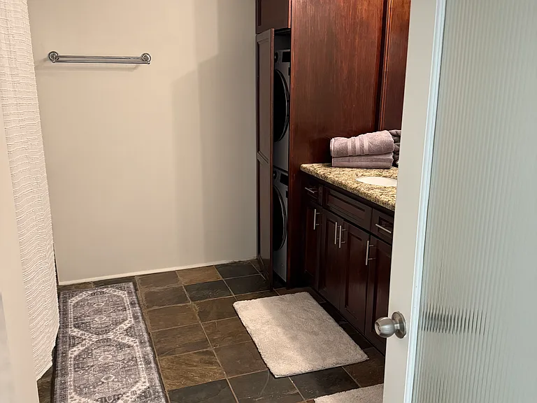 705 Main St #402 — Photo 13