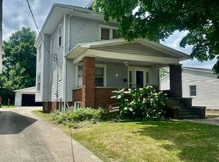 507 E Walnut St, Robinson, IL 62454