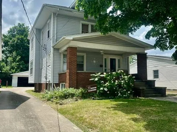 507 E Walnut St, Robinson, IL 62454
