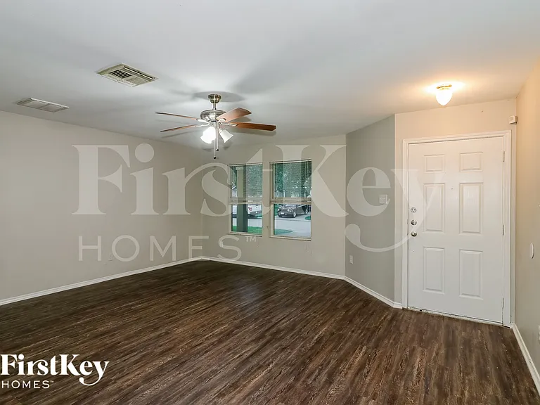 19811 Creston Cove Ct — Photo 3