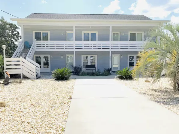 701 24th Ave S #C, North Myrtle Beach, SC 29582