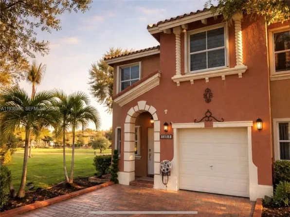 15313 SW 31st Ter, Miami, FL