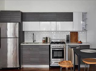 308 Schaefer St APT 1F, Brooklyn, NY 11237