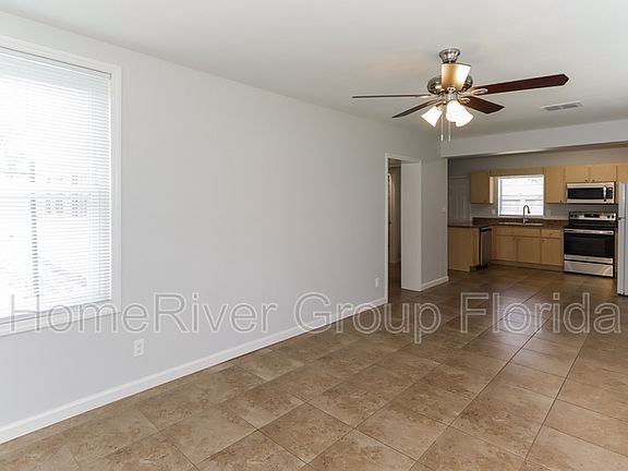 4th image of 305 Pevetty Dr