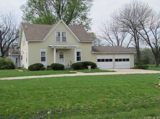 2197 Old Denmark Rd, Fort Madison, IA 52627