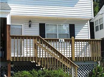 1st image of 817 1st St #D-1
