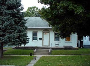 1517 Lincoln St, Burlington, IA