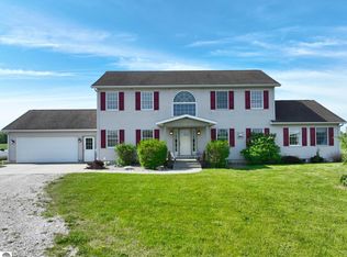 4606 E Jordan Rd, Mount Pleasant, MI 48858