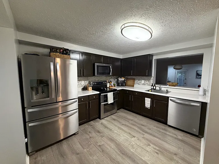 527 White Surf Dr — Photo 5