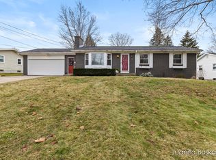 1750 Bridle Creek St SE, Grand Rapids, MI 49508