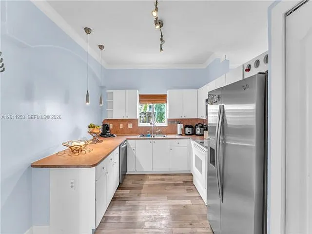 16266 SW 54th Ter #0 — Photo 17