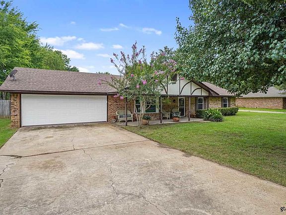 2nd image of 401 Gatewood Dr