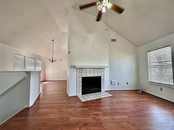 3rd image of 13562 San Martin Ln