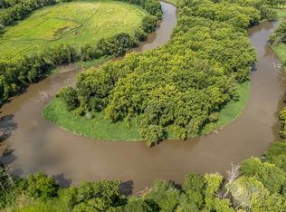 15 Telegraph Rd, Pecatonica, IL 61063