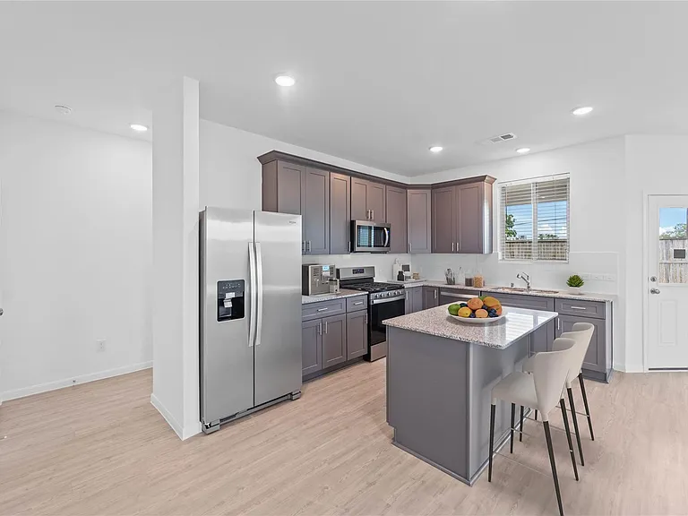 3111 Freiberger Ln — Photo 13