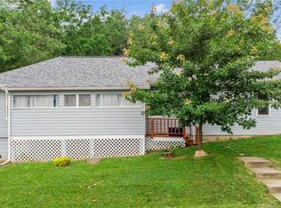 1021 Beechnut St, Tarentum, PA 15084