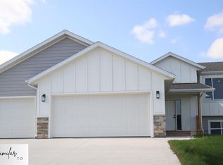205 Plainside Ave, Harrisburg, SD 57032