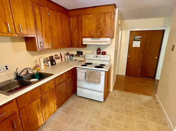 (undisclosed Address), Holden, MA 01520