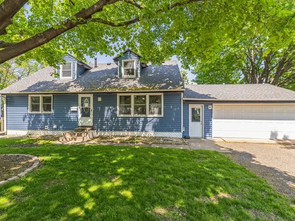 5471 Altura Rd NE, Fridley, MN 55421