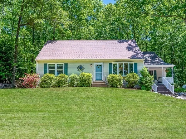 473 W Sturbridge Rd, East Brookfield, MA 01515