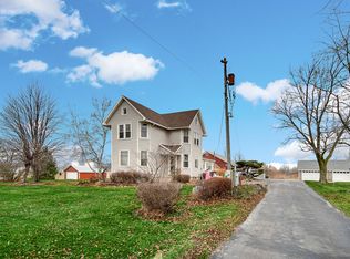 3024 E Brunswick Rd, Beecher, IL 60401