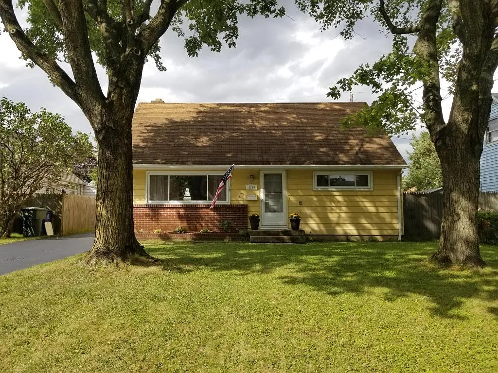 4180 Sexton Dr photo 1