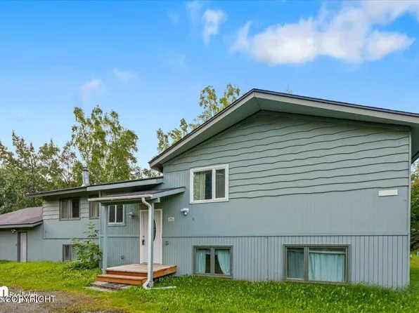 3700 De Armoun Rd, Anchorage, AK 99516