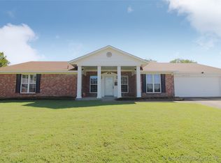 1533 Terrill Cir, Sapulpa, OK 74066