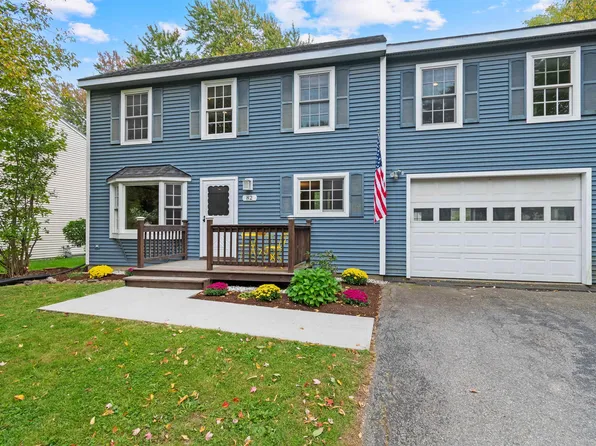 82 Oakwood Drive, South Burlington, VT 05403