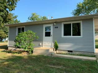 808 F St, Saint James, MO 65559
