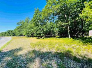 10 Irish Oaks Ests, Gladstone, MI 49837