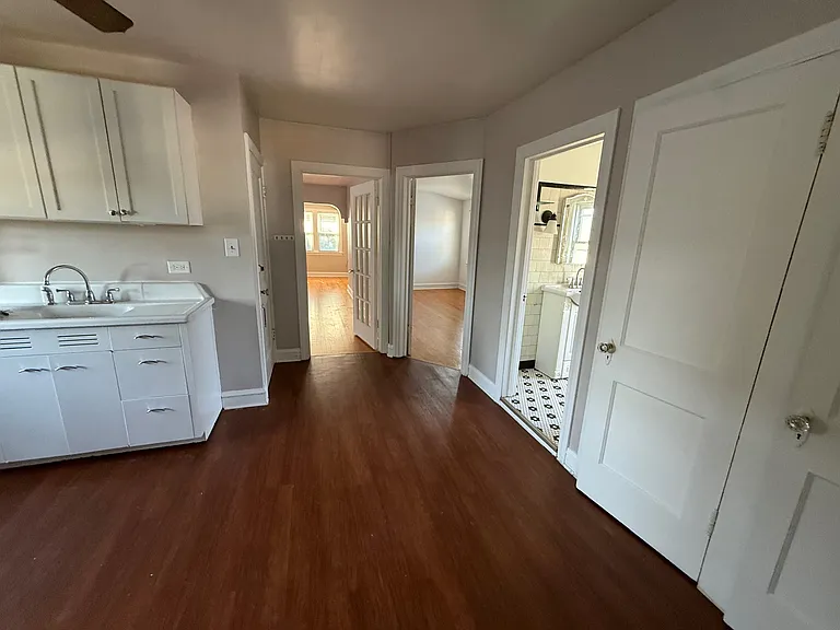 5445 N Lotus Ave — Photo 9