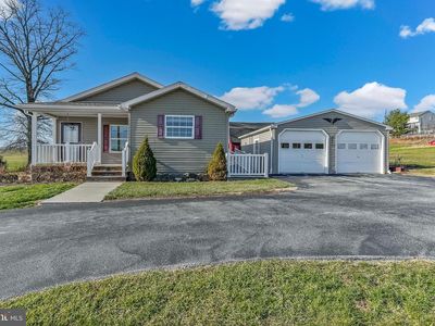 936 Gap Rd, Kinzers, PA, 17535