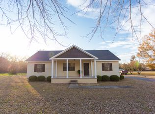 5045 Garner Rd NW, Huntsville, AL 35806