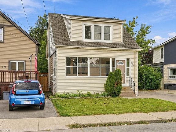 4th image of 146 E 23rd St