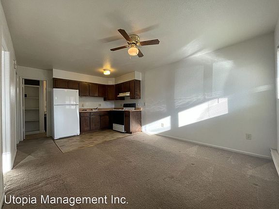 2nd image of 326 Limoneria Ave APT 4