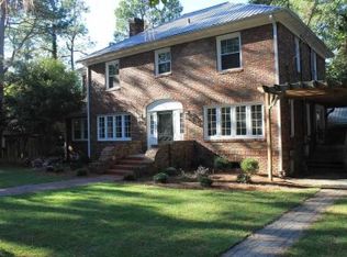 480 E Massachusetts Ave, Southern Pines, NC 28387