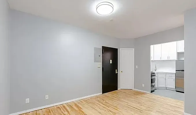 Rented by Green Leaf Management, LLC | media 25