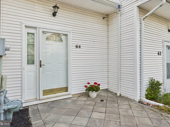 64 Coriander Dr, Lumberton, NJ 08048