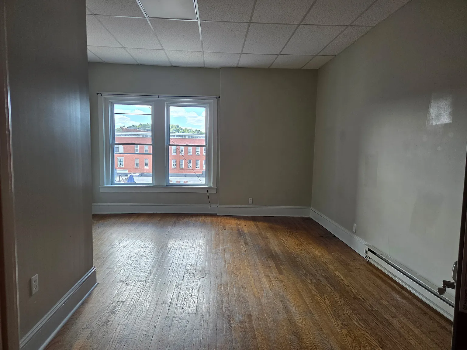 307 N Vesper — Photo 3
