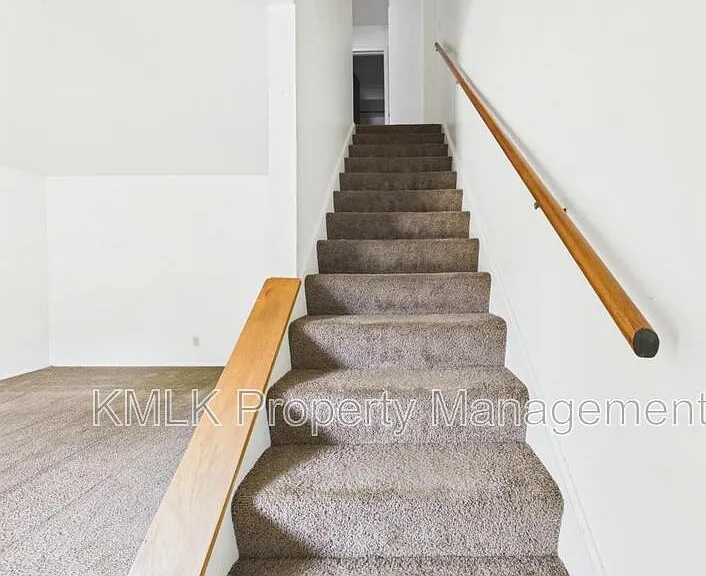 4280 Lorwood Dr — Photo 16