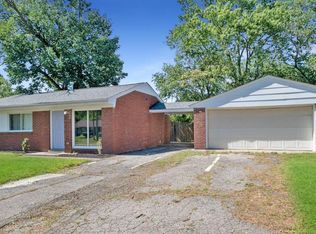 4911 Runic Way, Louisville, KY 40218