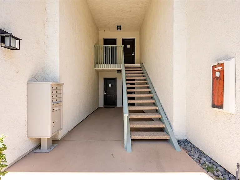 4642 Park Granada — Photo 3